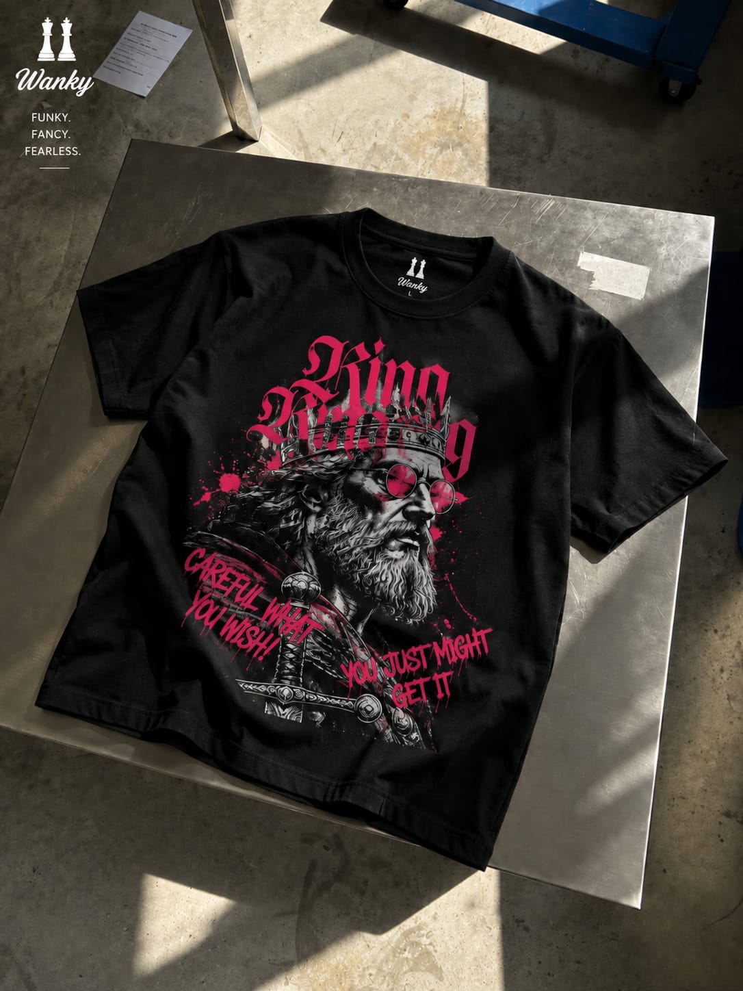 Wanky Men’s Black King Graphic Printed T-Shirt